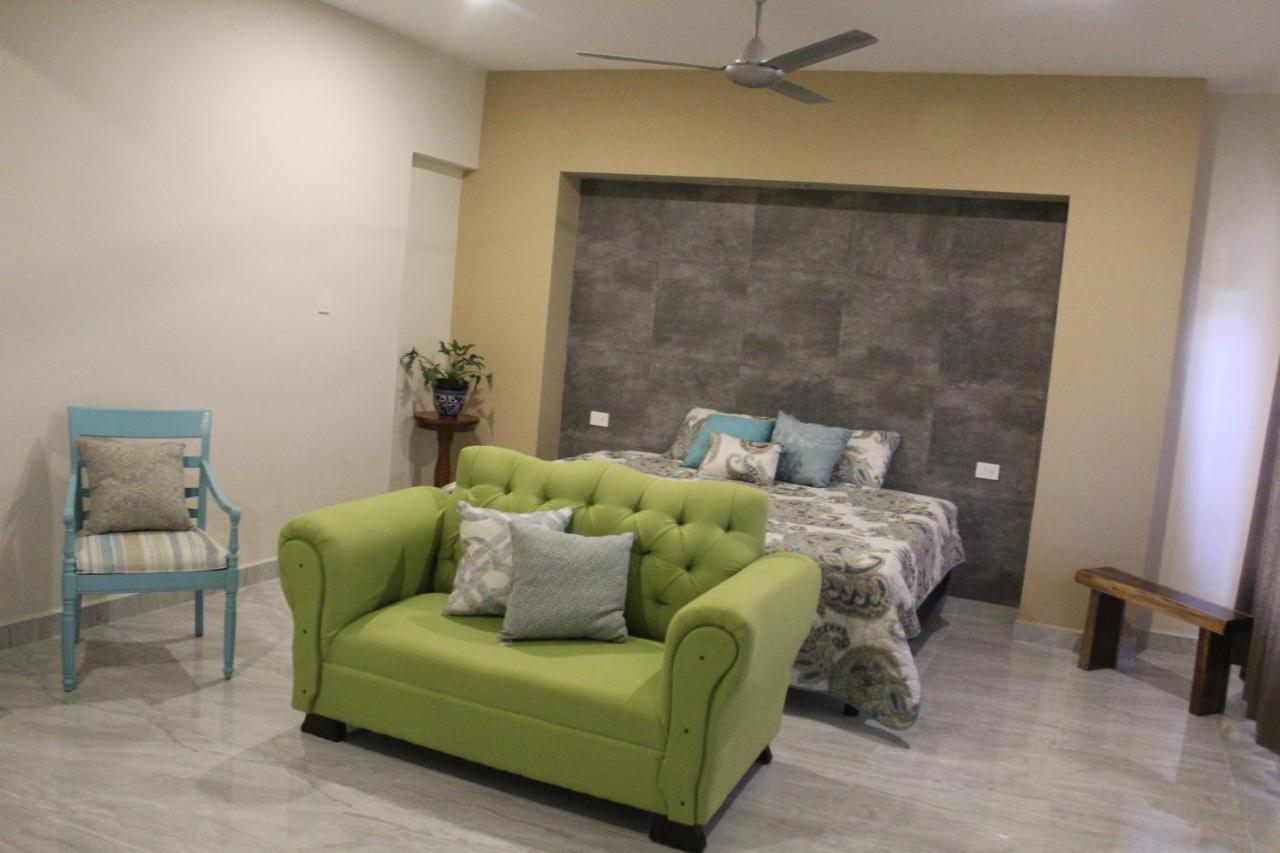 Bed and Breakfast Casa Tunich Naj Valladolid  Zewnętrze zdjęcie